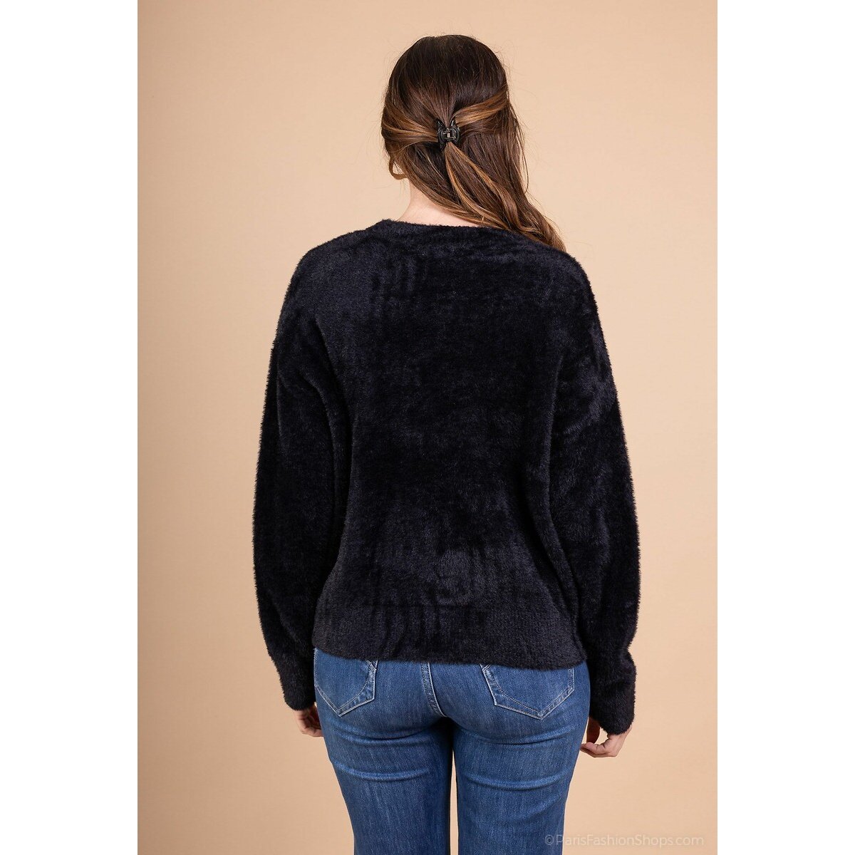 Buttoned V-Neck Cardigan black, SEE U SOON