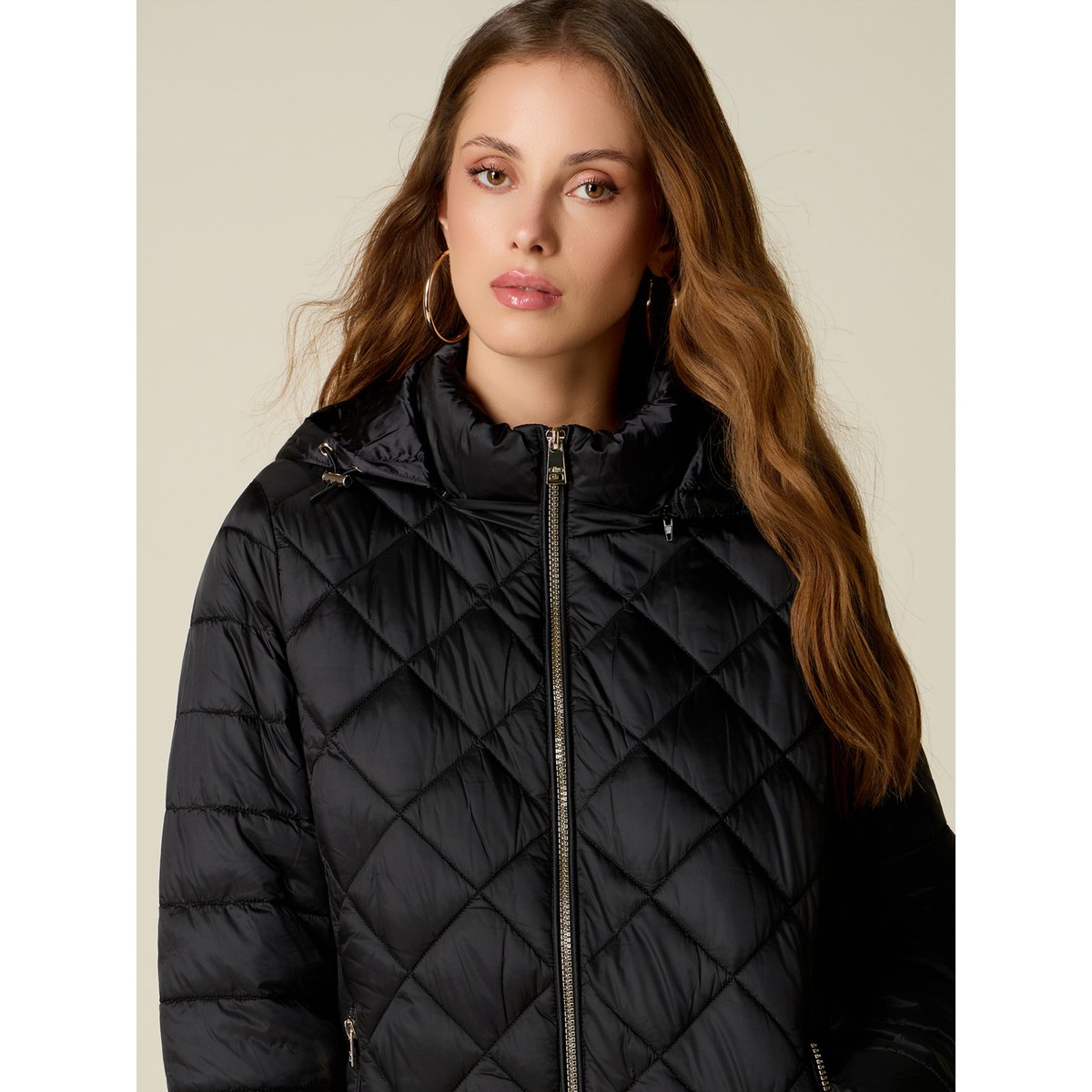 Veste matelassée légère à capuche noir, OLTRE