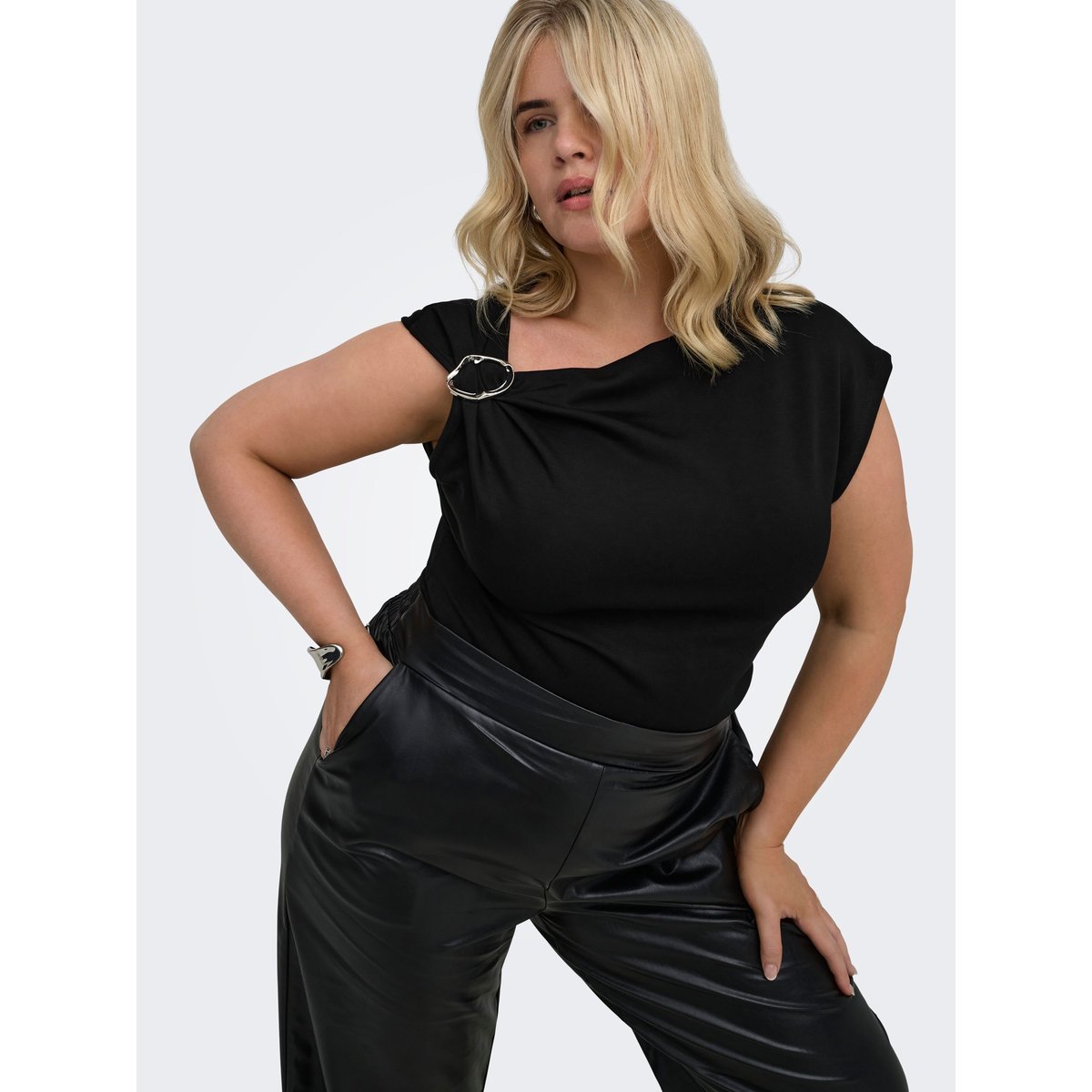 Top noire - black, ONLY CARMAKOMA