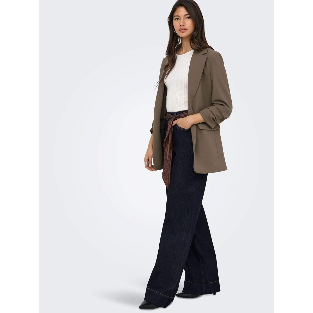 Jean large avec ceinture foulard intégrée dark blue denim, ONLY