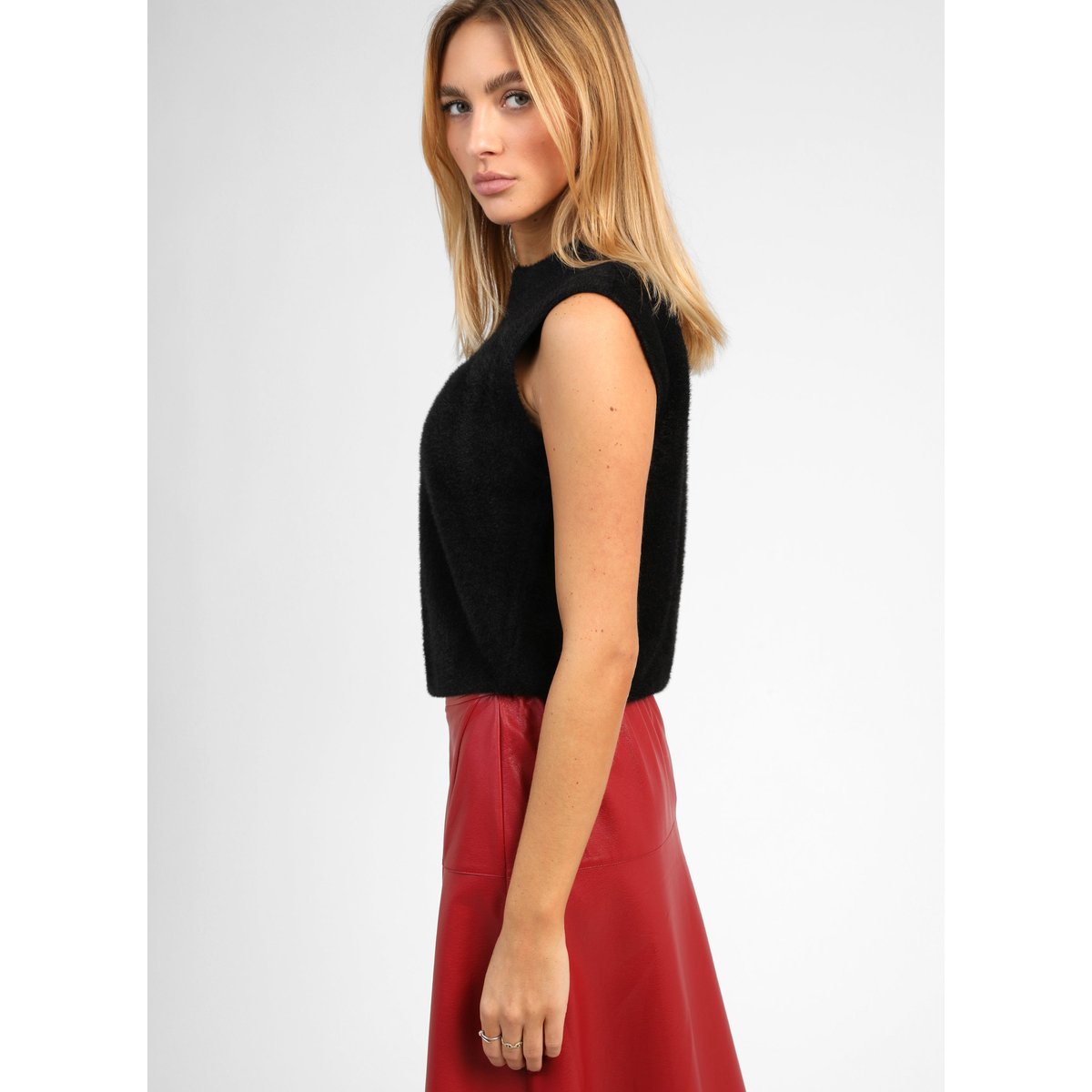 Pull NASSOU noir, AN'GE