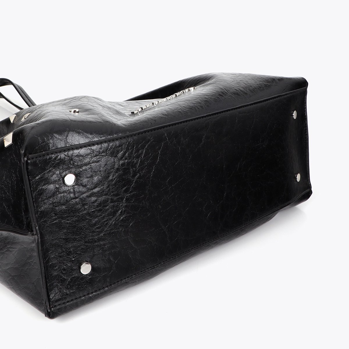 Cabas à clous étoiles et rivets noir vernis, LOLA CASADEMUNT