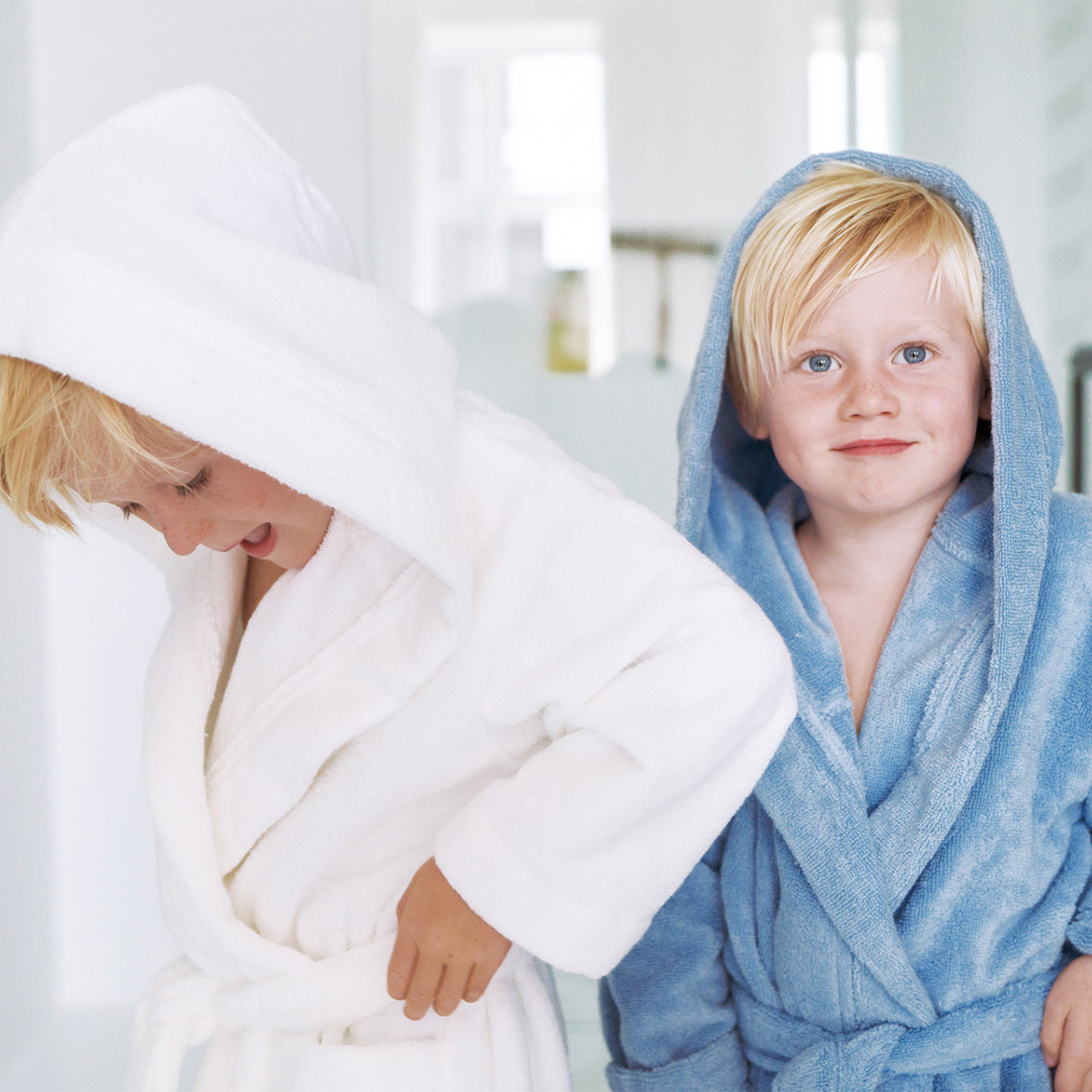 Peignoir enfant  en coton,ALIZEE blanc, DESFORGES