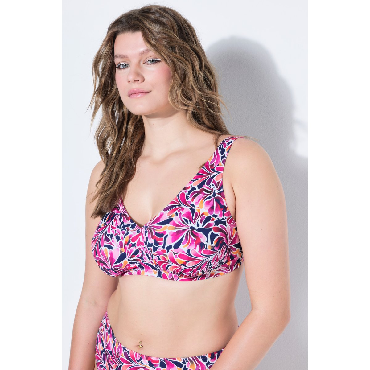 Haut de bikini, bonnets souples bleu foncé, STUDIO UNTOLD