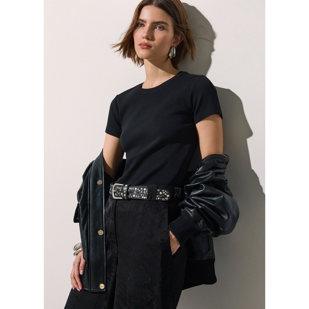 T-shirt côtelé avec patch logo noir, LIU JO