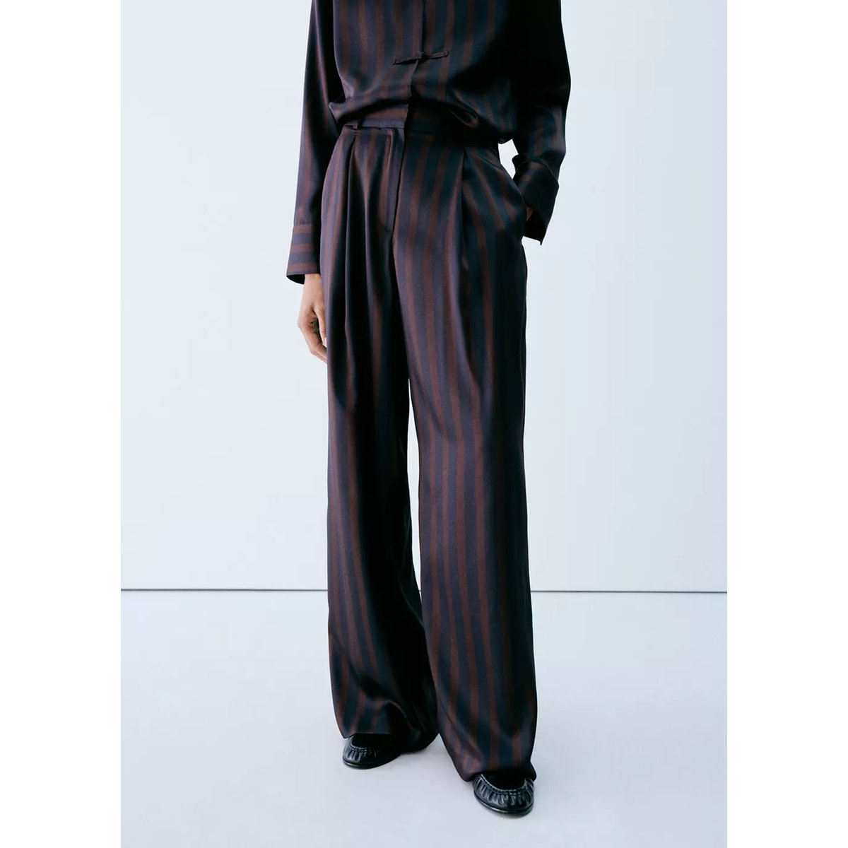 Pantalon rayures pinces bleu marine, MANGO