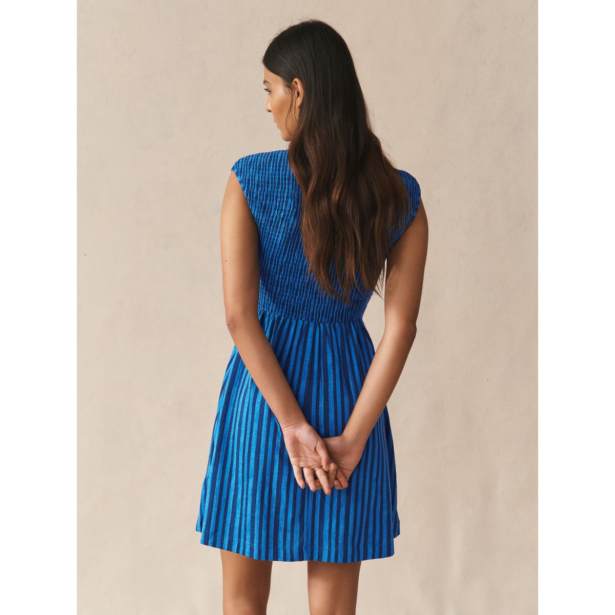 Robe courte froncée en jersey à mancherons rayures bleues, NEXT