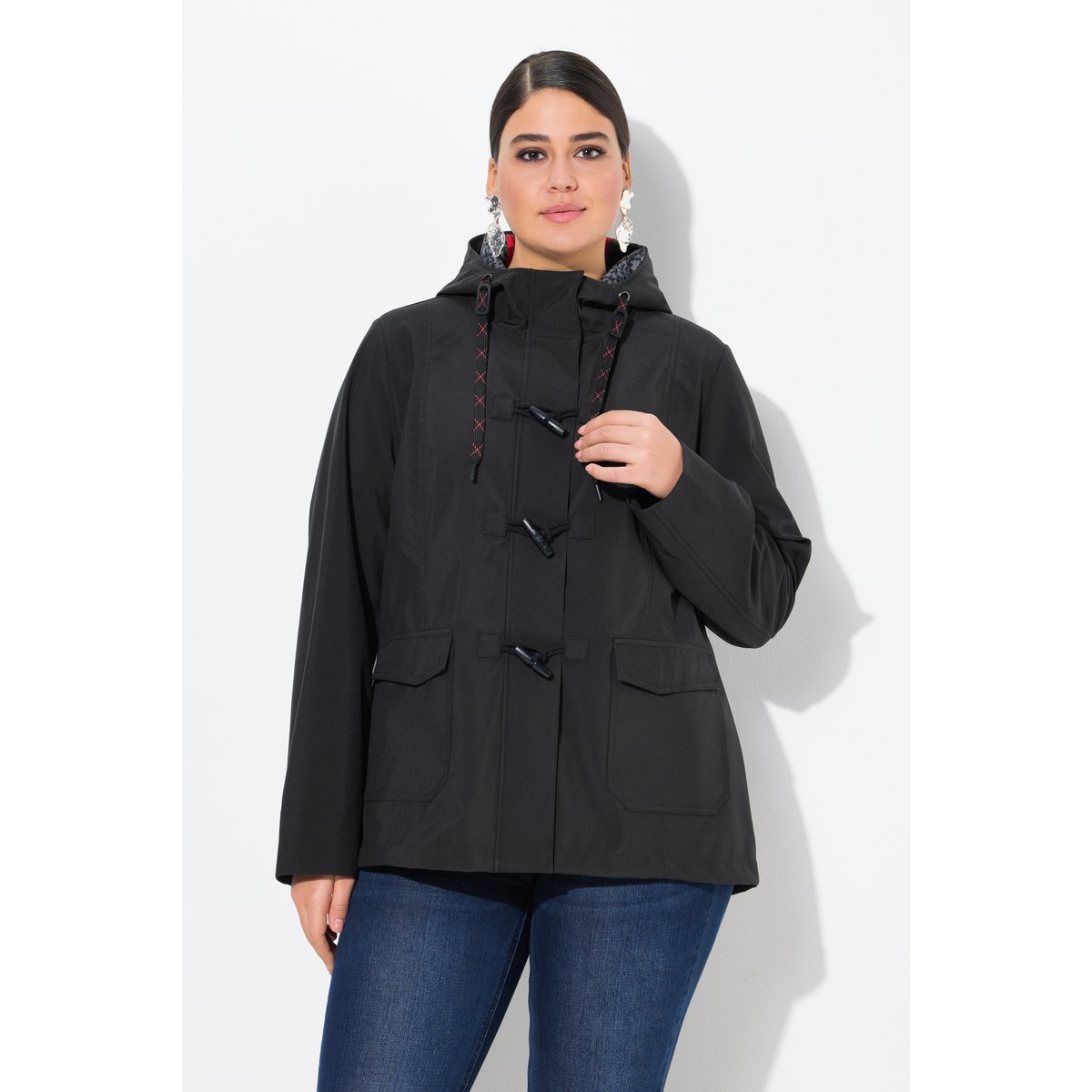 Veste softshell HYPRAR à capuche. Matière noir, ULLA POPKEN