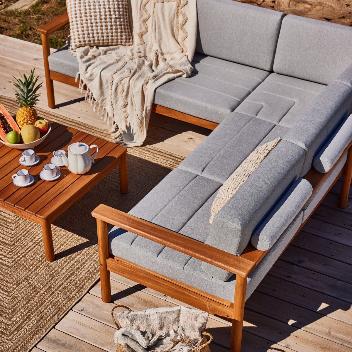 Salon de jardin 5 places, angle, bois, ROMA bois clair, coussin gris, DEFORA HOME
