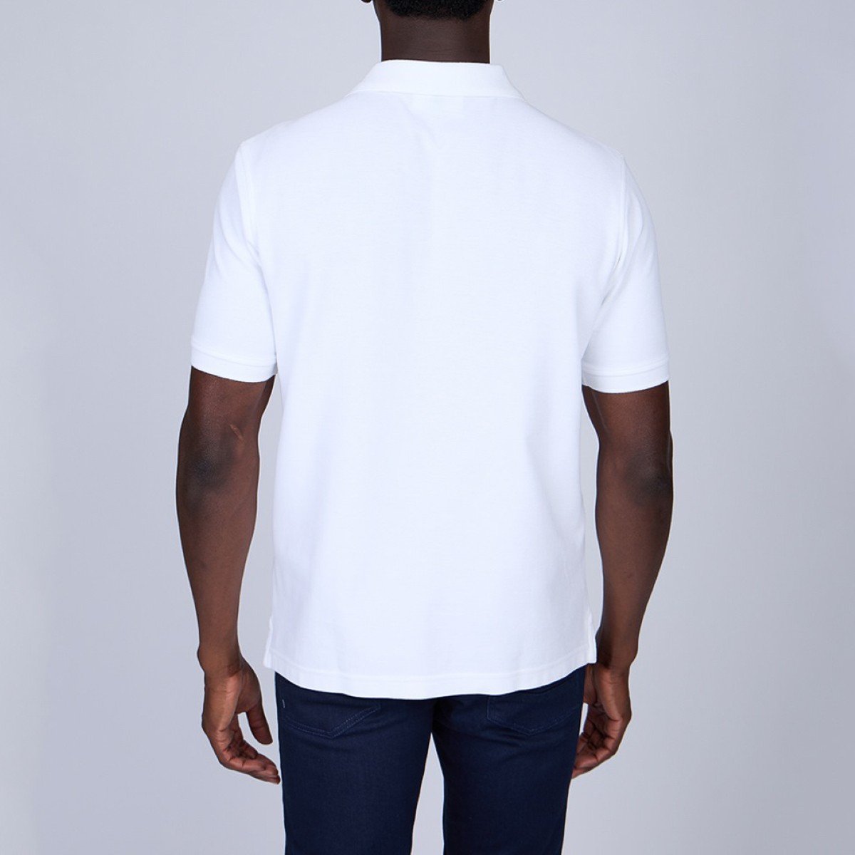 Polo Collin blanc, MISE AU GREEN