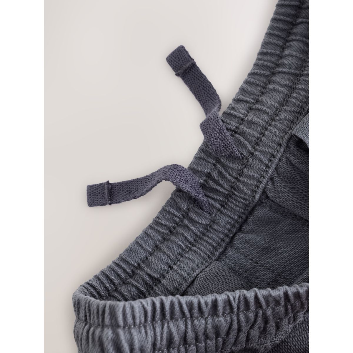 Pantalon bouffant fuselé à enfiler gris anthracite, NEXT