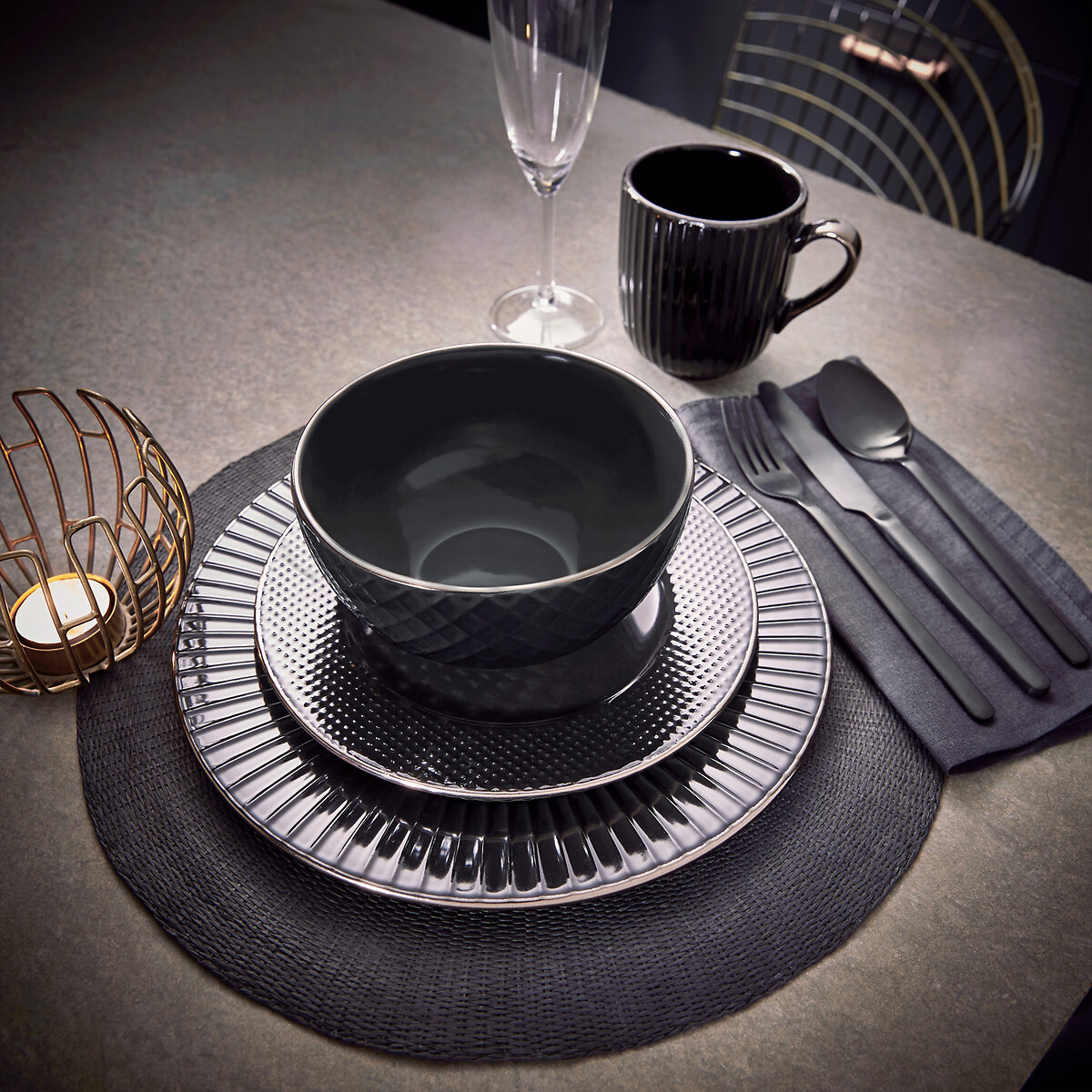 16-Piece Empire Dinner Set black, TOWER