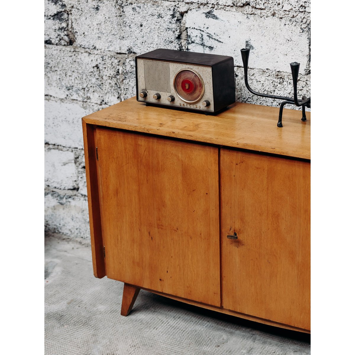 Buffet bas en bois Oscar N°106 - Bon état bois, DEBONGOUT