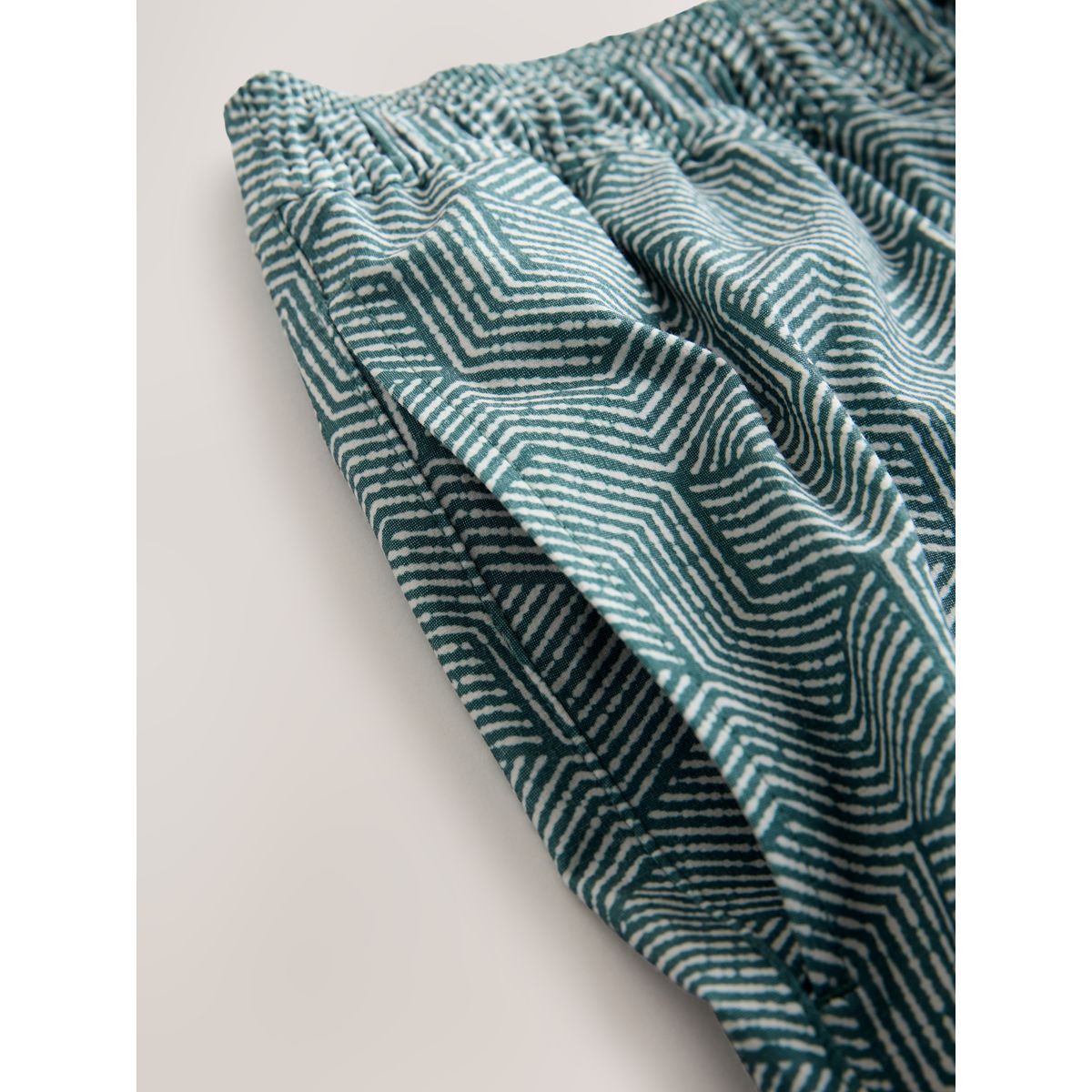 Short de bain géométrique avec lin 5 pouces bleu sarcelle/ écru, NEXT