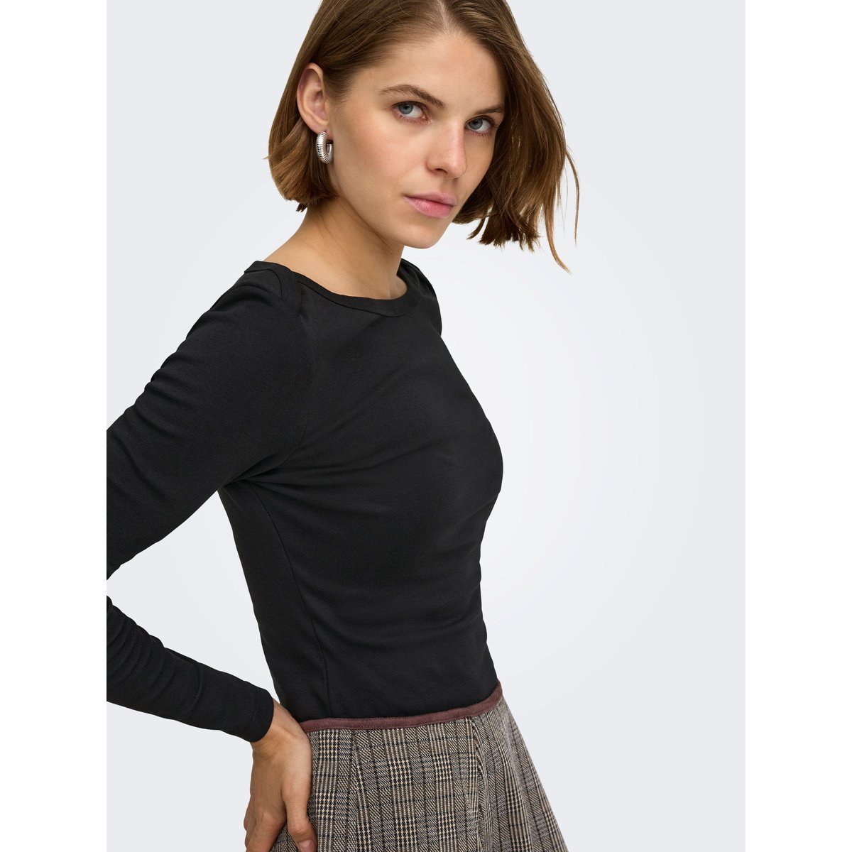 Top black 1, ONLY