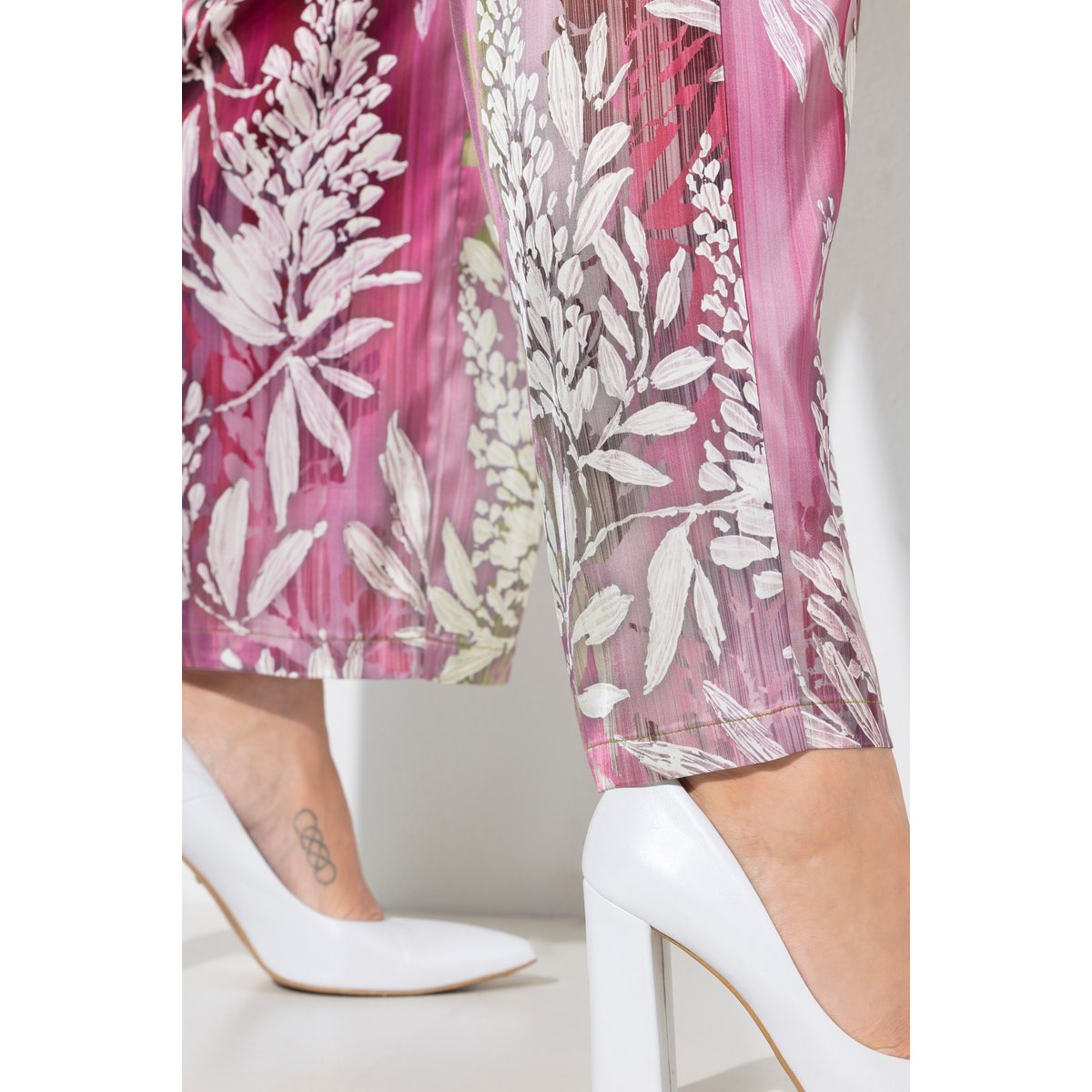 Pantalon motif à fleurs blanc neige, ULLA POPKEN