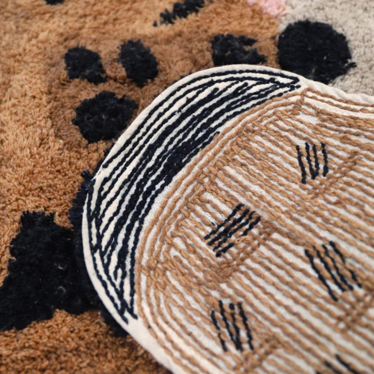 Tapis Little Cheetah marron, noir écru, NATTIOT