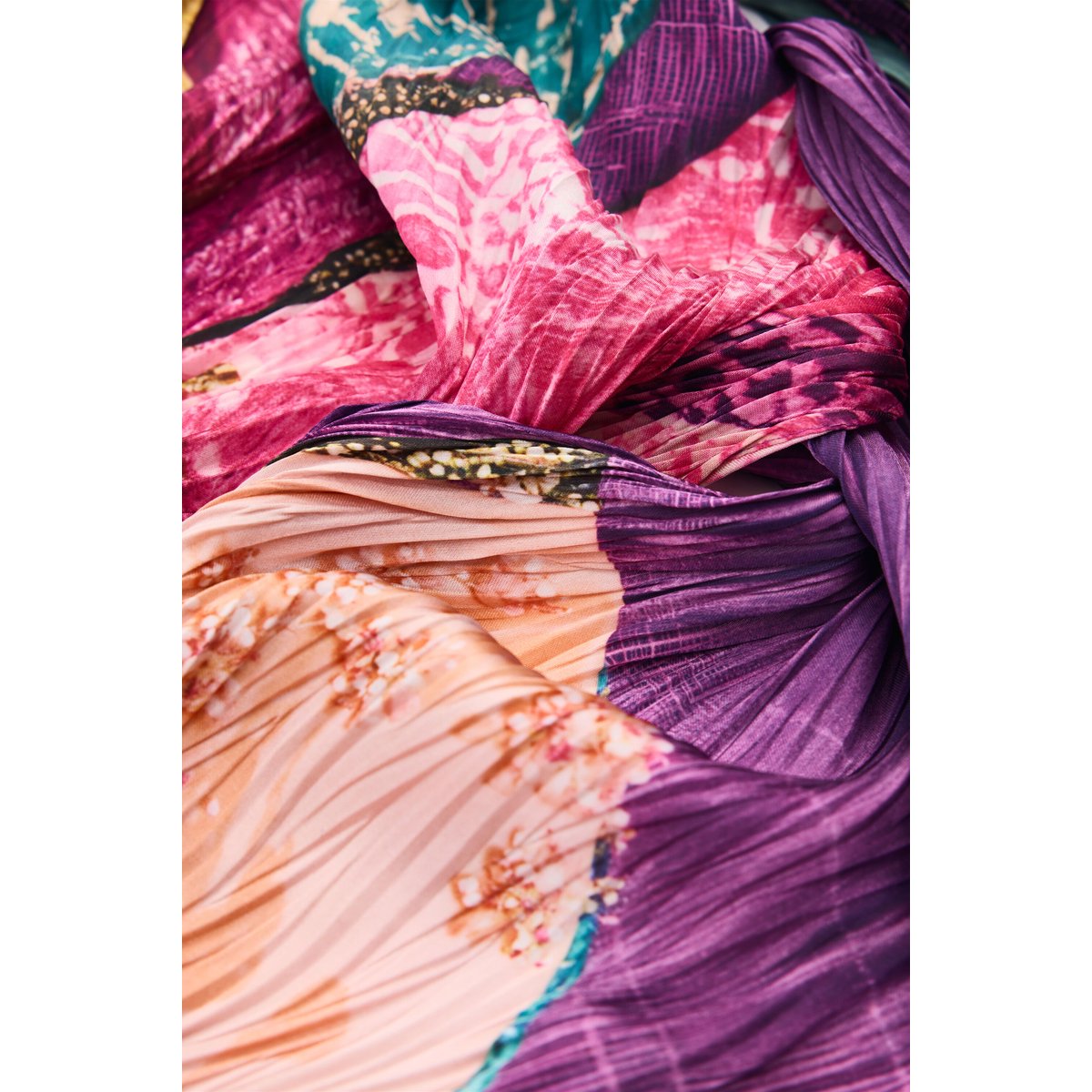Foulard à imprimé floral rouge, DESIGUAL