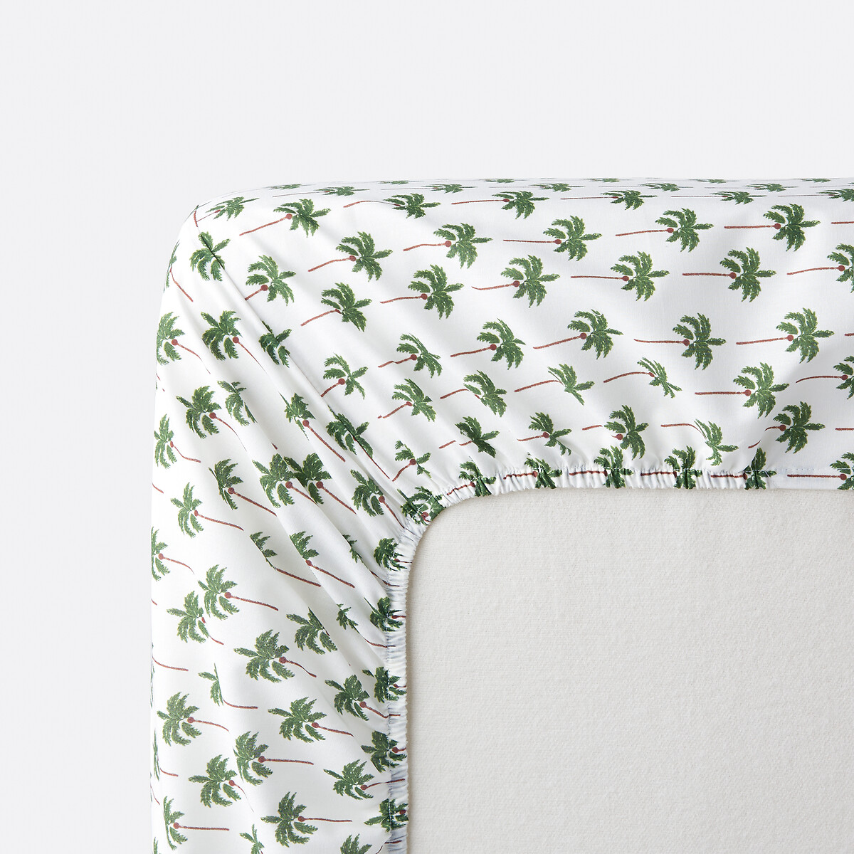 Tapahi Palm Tree Print 50% Recycled Cotton Child's Fitted Sheet with 25cm Flap palm tree print, LA REDOUTE INTERIEURS