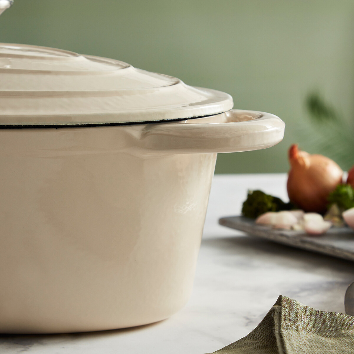 29cm Oval Cast Iron Casserole Dish cream, BARBARY & OAK