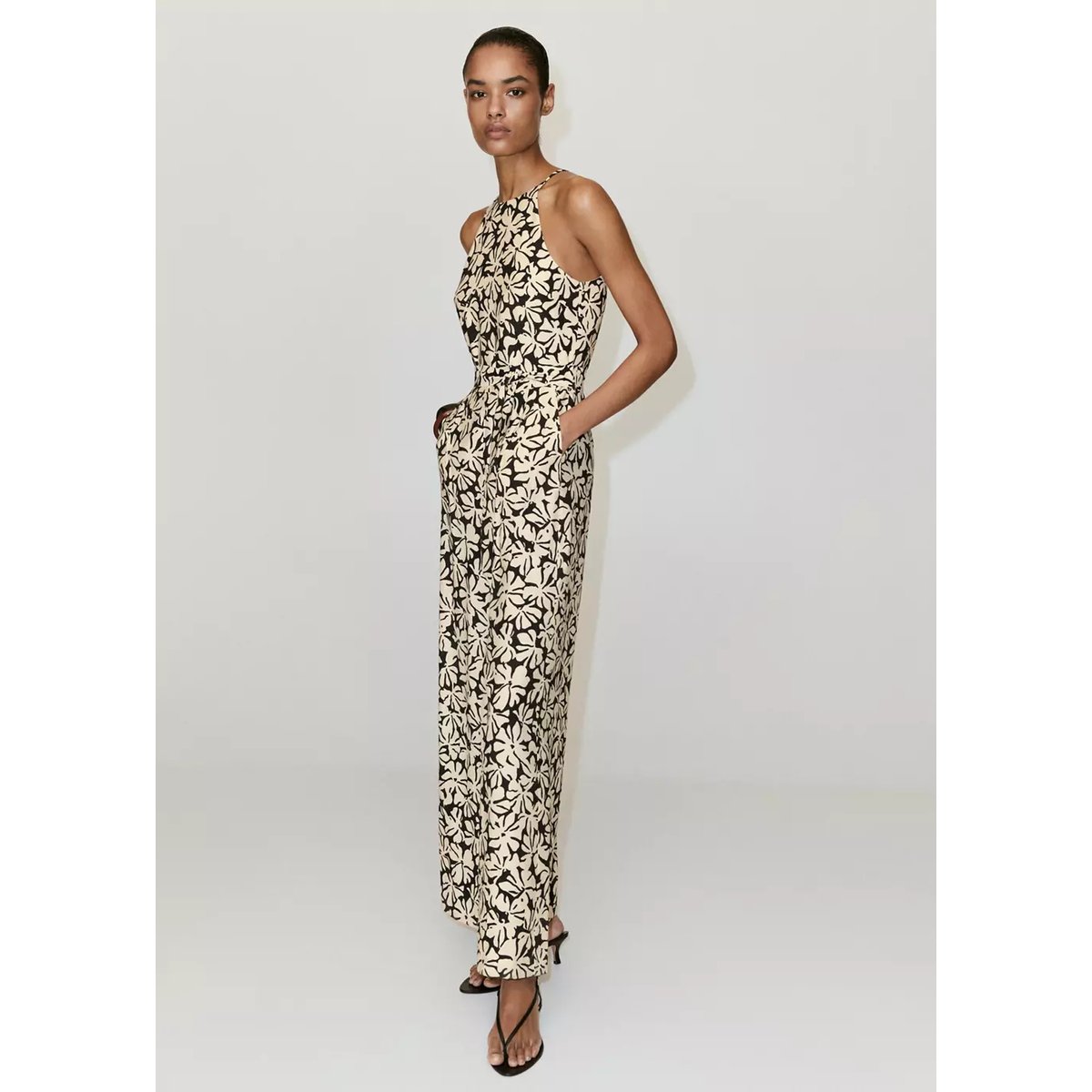 Combinaison à imprimé floral avec ceinture noir, MANGO
