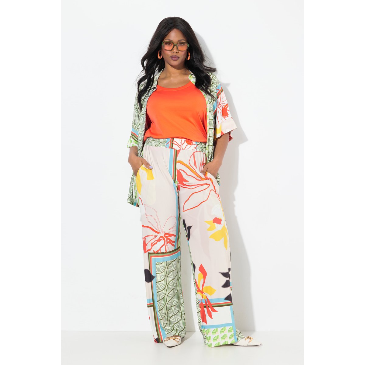 Pantalon fluide. Jambe large et petit pois, ULLA POPKEN