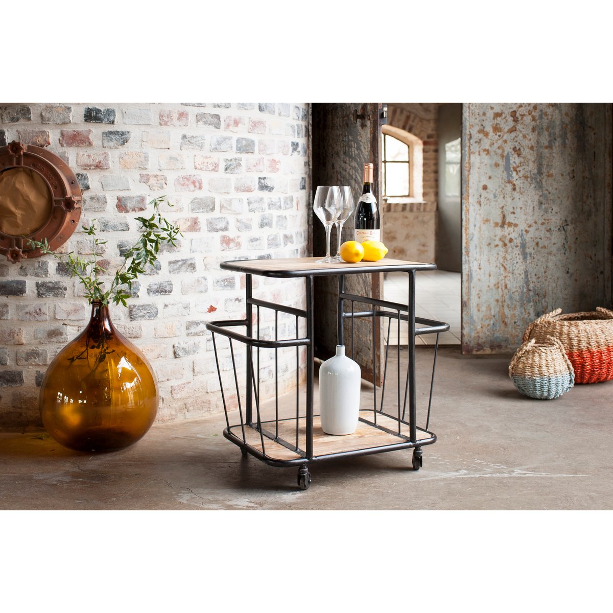 Desserte industrielle en fer HAMILTON bois clair, PRODUIT INTERIEUR BRUT