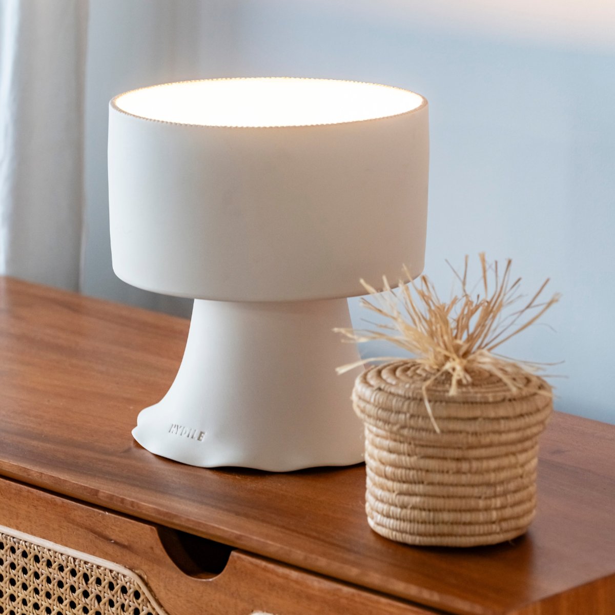 Lampe à poser en terre cuite ONDA blanche, HYDILE