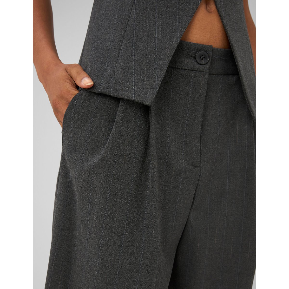 Bermuda tailleur gris anthracite, BZB