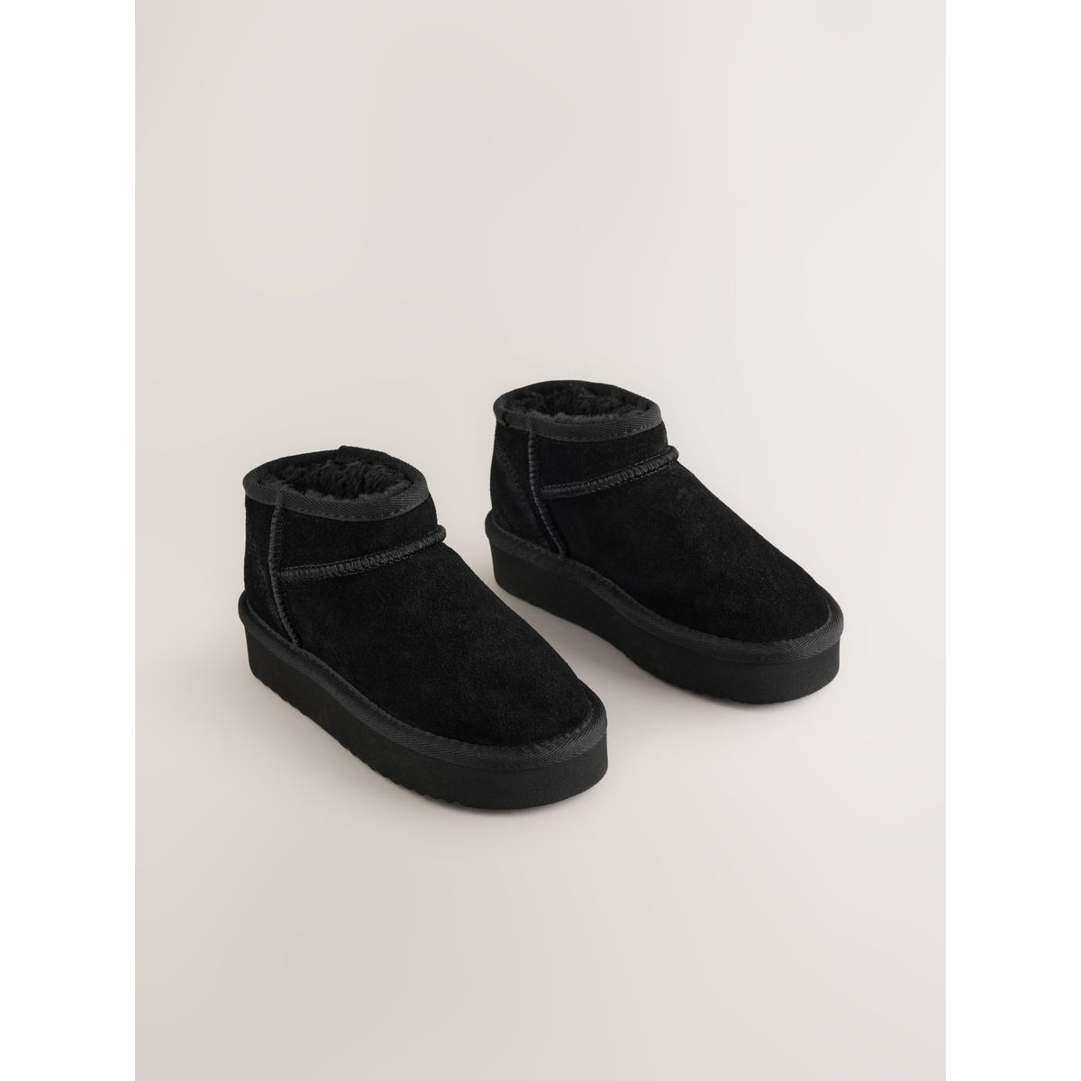 Bottines en daim à enfiler noir, NEXT