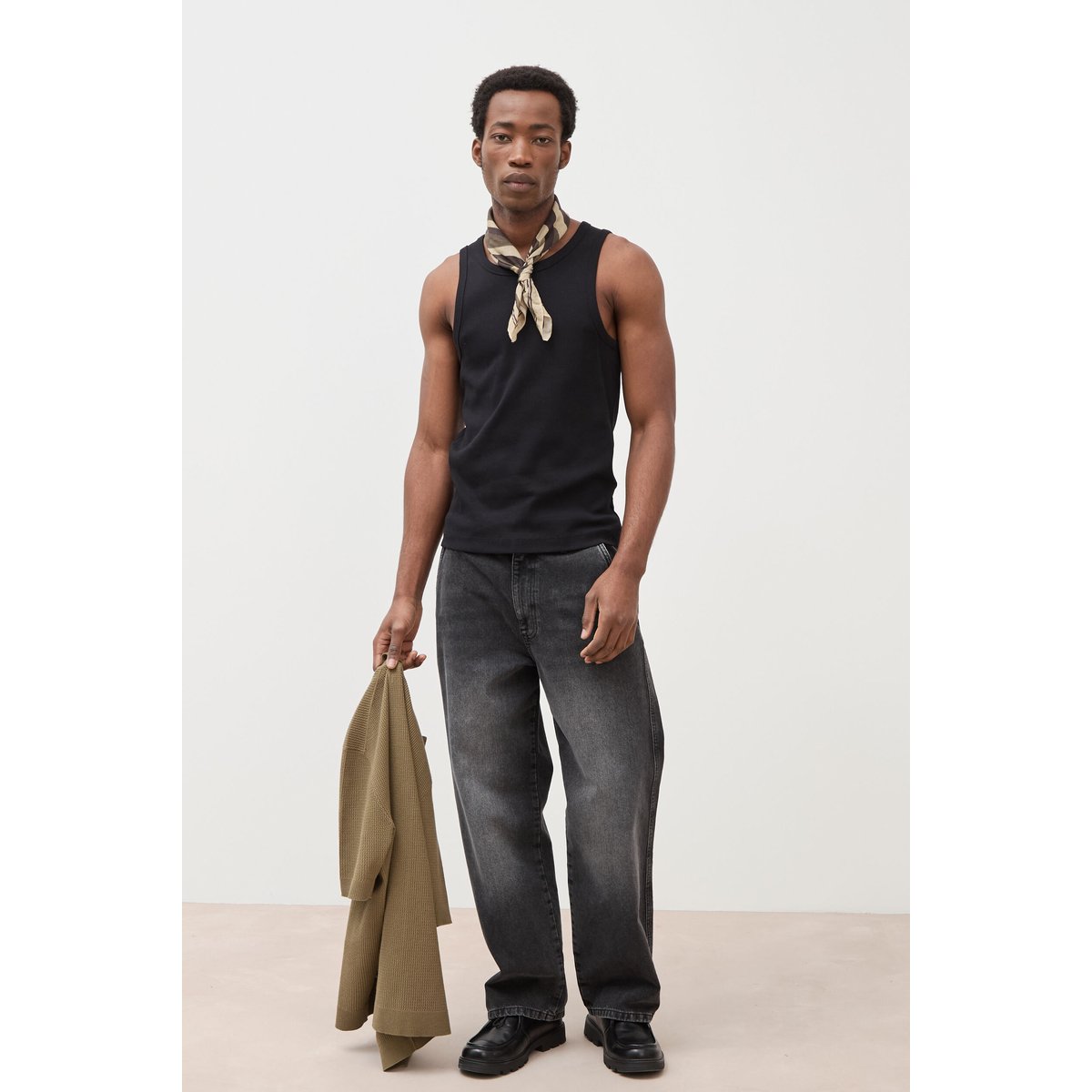 Jeans loose longueur 32 en coton denim noir, BONOBO