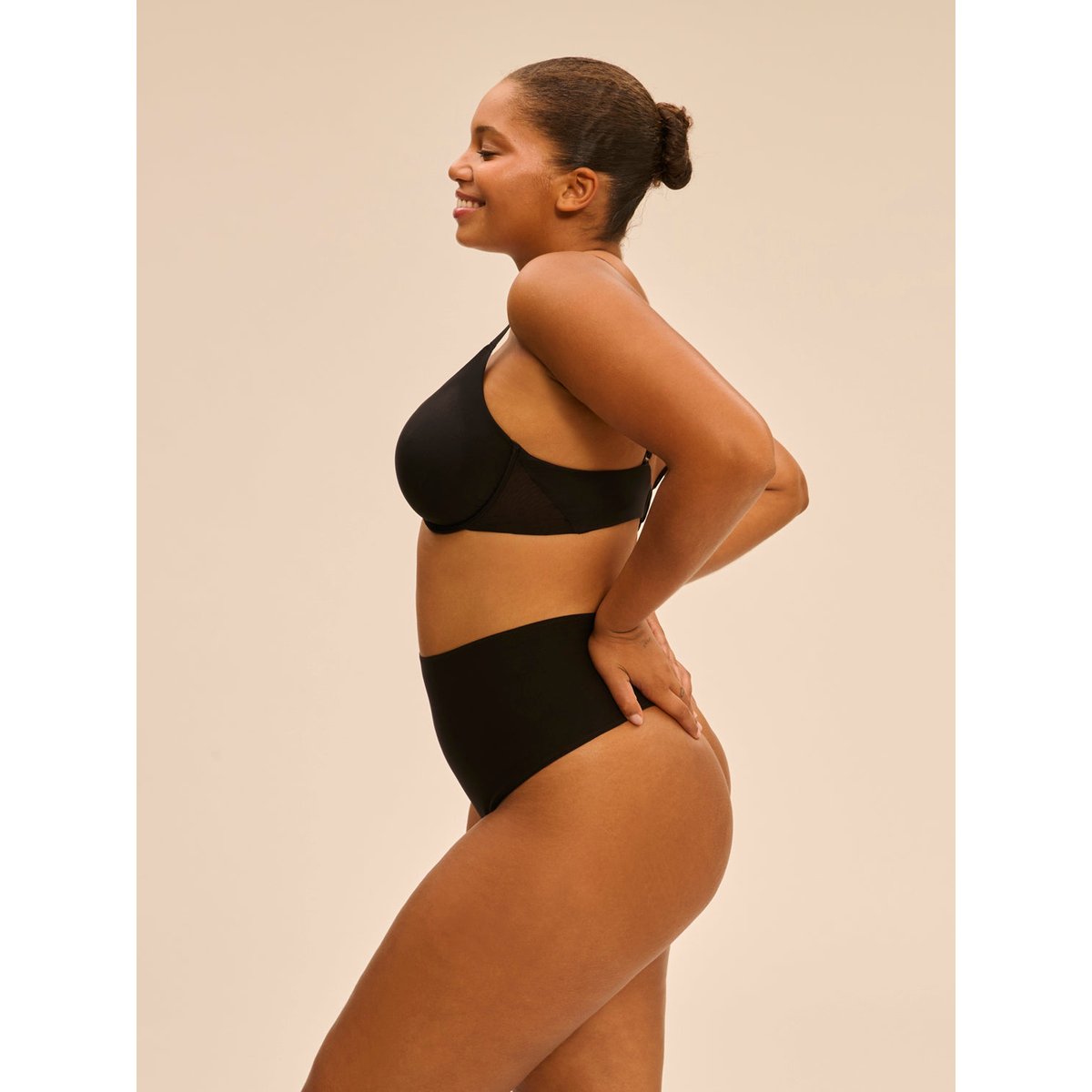 String gainant taille haute, STORY noir, SIMONE PERELE