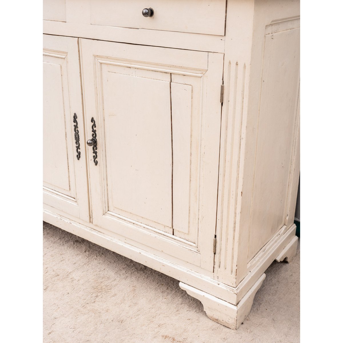 Buffet à deux corps en bois écru Gilbert N°1692 - Bon état ecru, DEBONGOUT