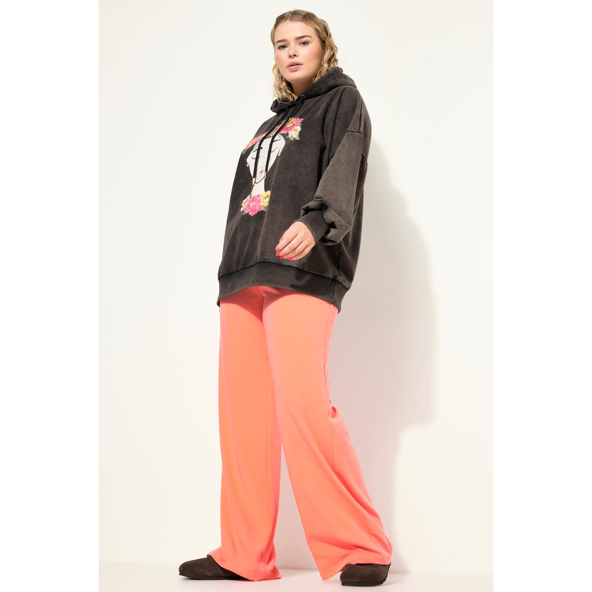 Pantalon à taille haute et jambe flamant, STUDIO UNTOLD