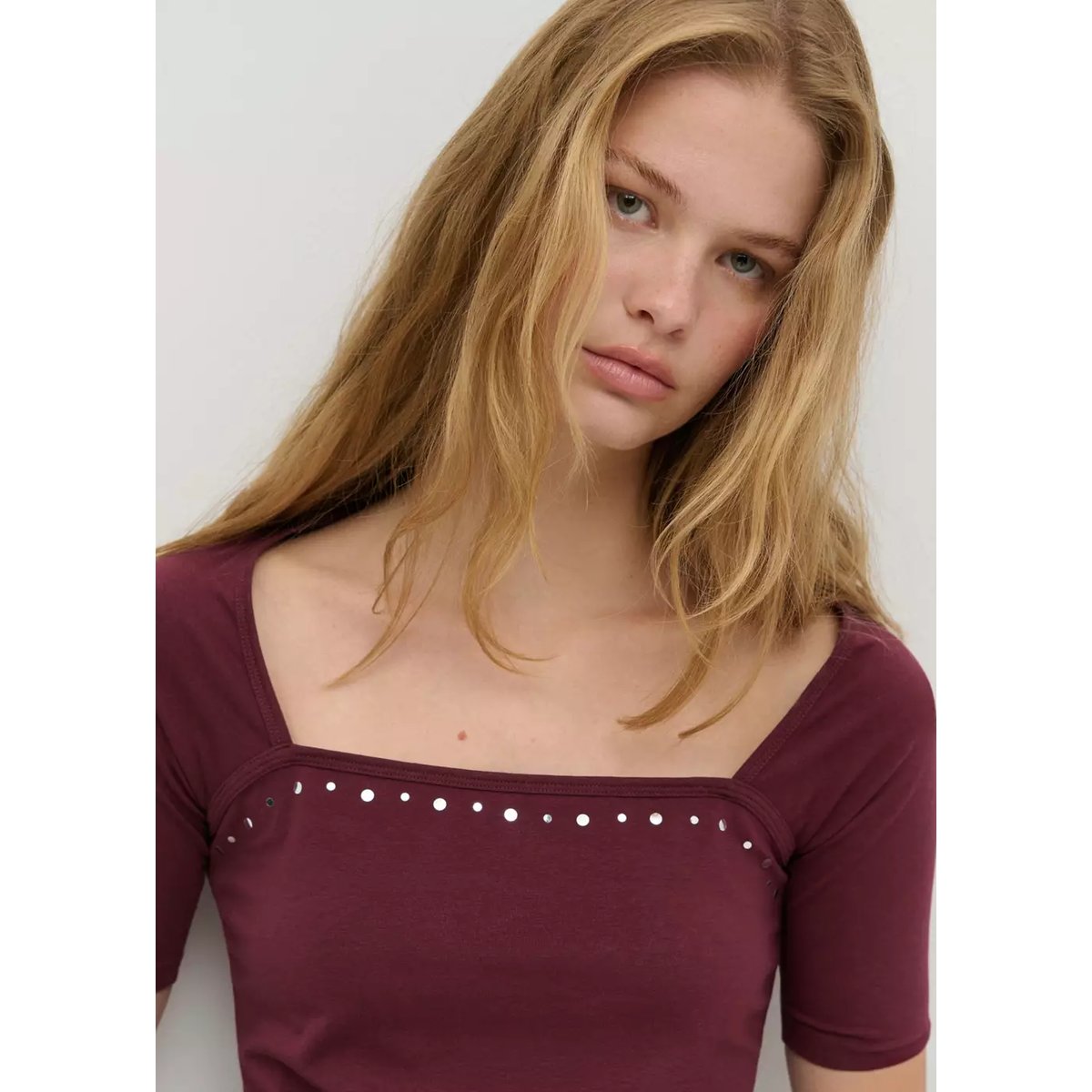 T-shirt détail clous bordeaux, MANGO TEEN