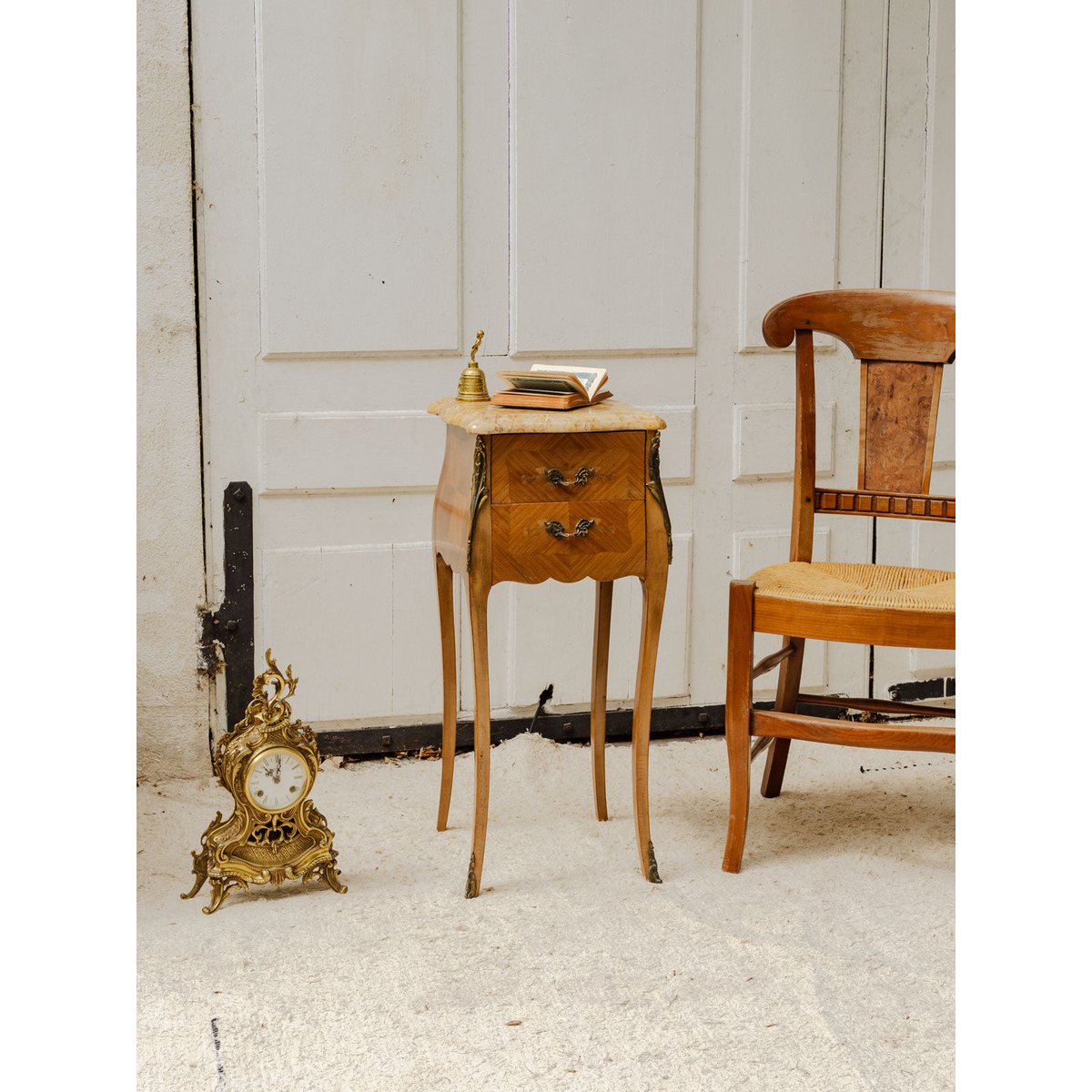 Meuble d'appoint en bois et marbre Francine N°962 - Bon état bois foncé, DEBONGOUT