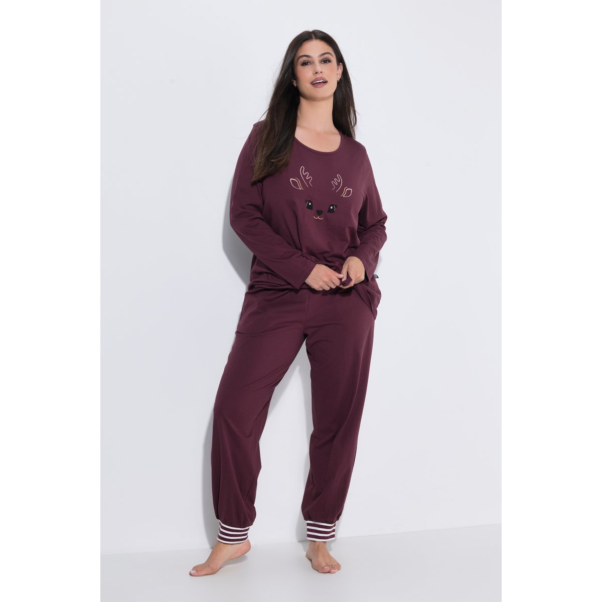 Pyjama avec broderie faon marron foncé, ULLA POPKEN