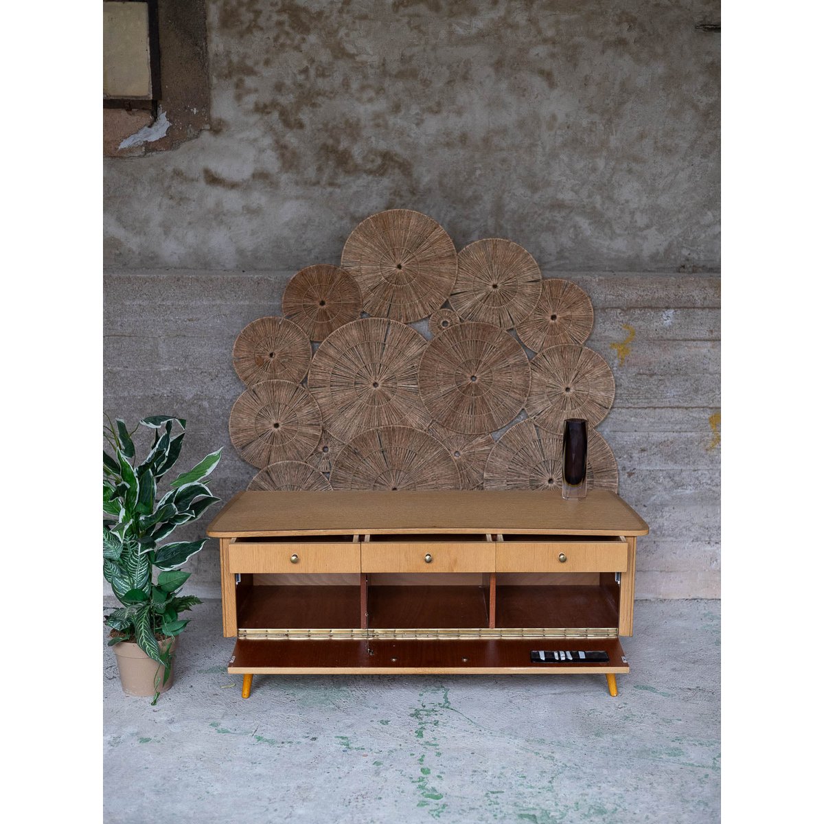 Enfilade rétro en bois Margaret N°778 - Bon état bois clair, DEBONGOUT