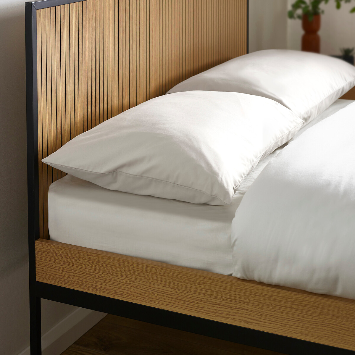 Sira Wood & Steel Bed with Vertical Lines Headboard natural oak, SO'HOME