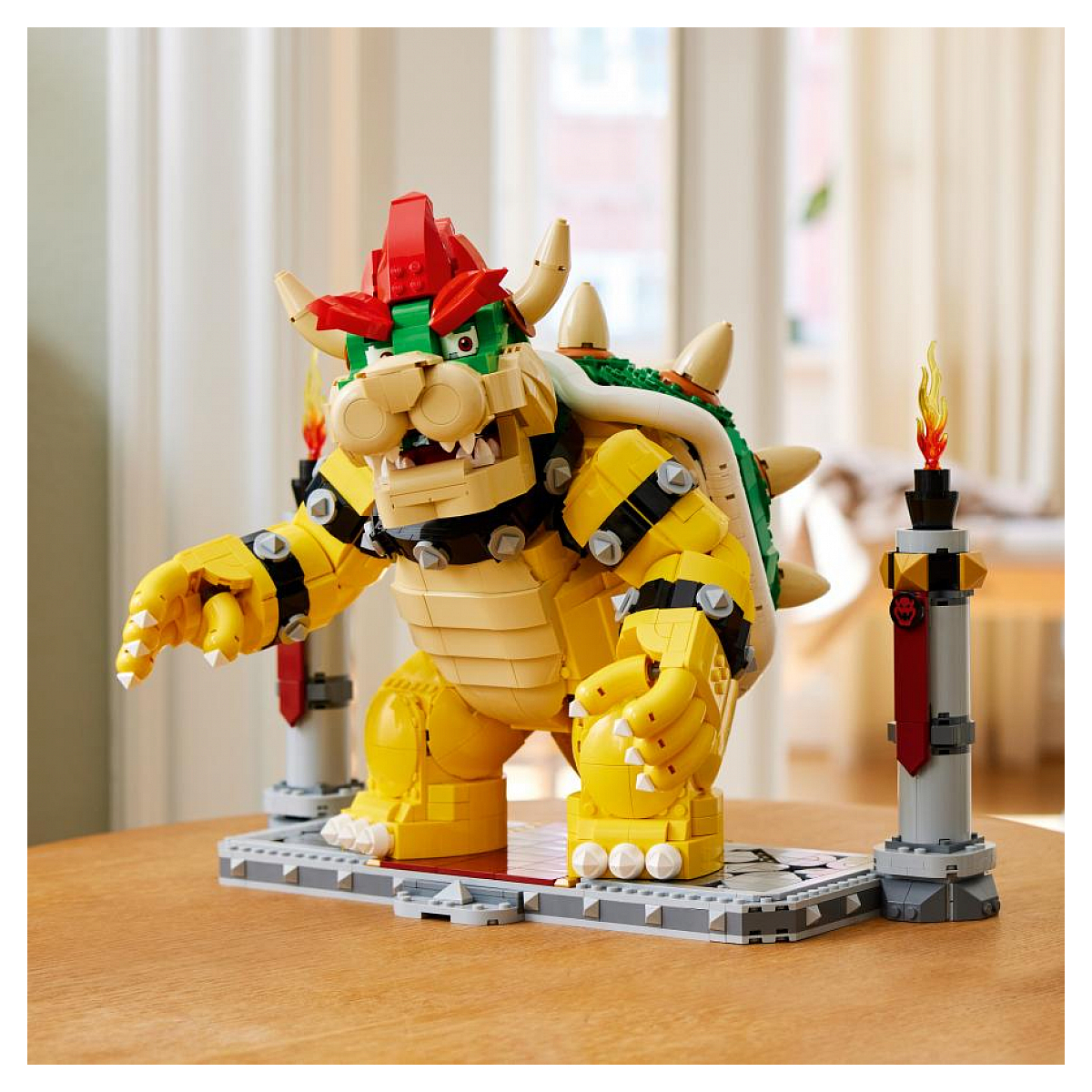 LEGO Super Mario - Le puissant Bowser 71411 : Le roi des Koopas en briques multicolore, LEGO