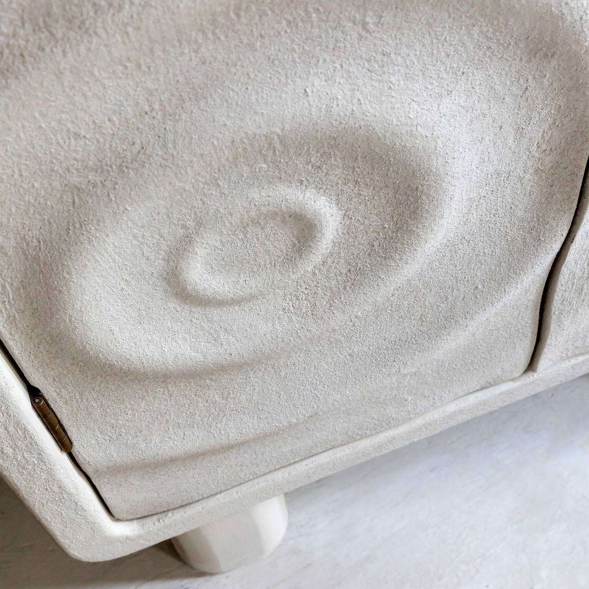 Armoire en bois effet béton DANAÉ blanc, MADE IN MEUBLES