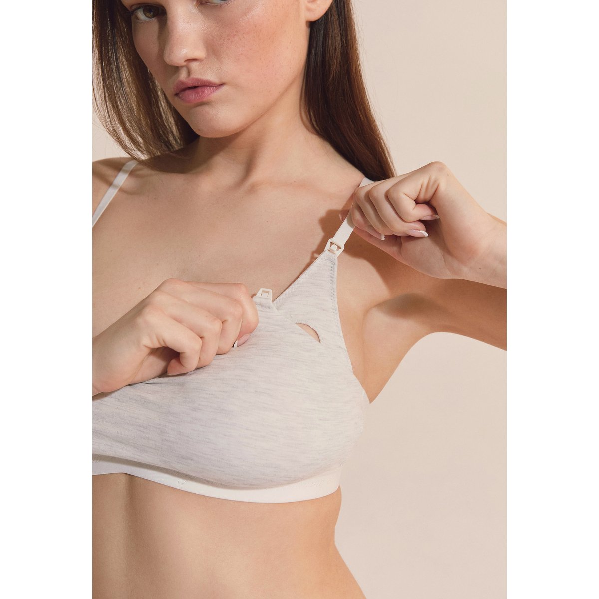 Soutien-gorge brassière de maternité avec clips d'allaitement SOFTY gris clair, ETAM