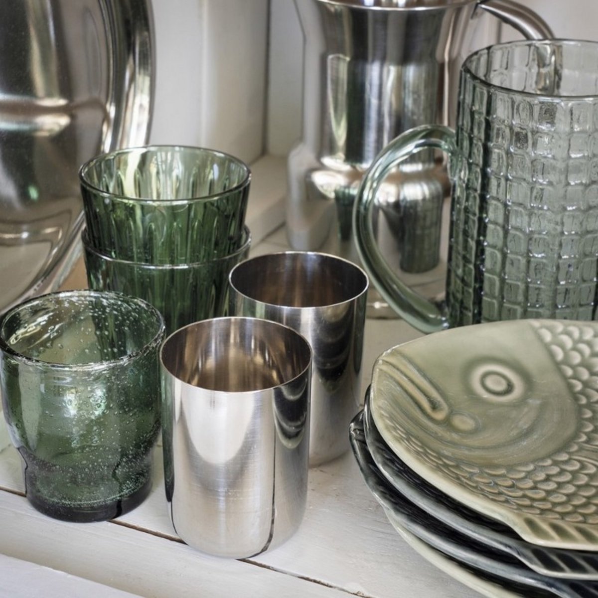 Carafe droite verre texturé vert, MADAM STOLTZ