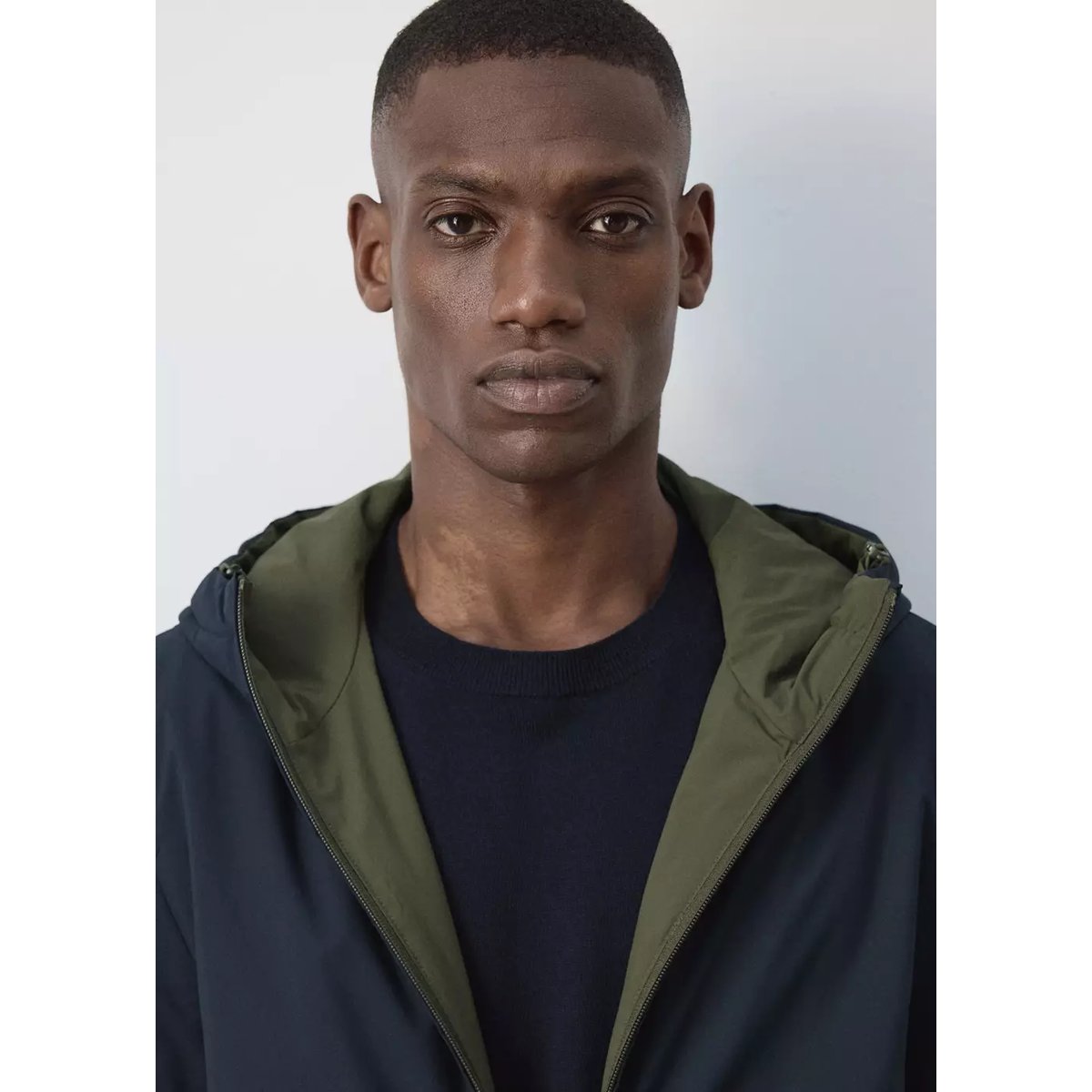 Parka résistante à l’eau réversible bleu nuit, MANGO MAN