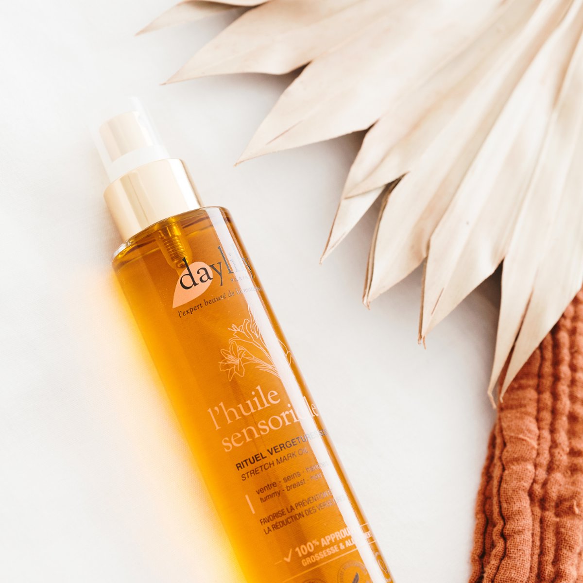 L'Huile Sensorielle  Rituel vergetures intensif soir couleur unique, DAYLILY