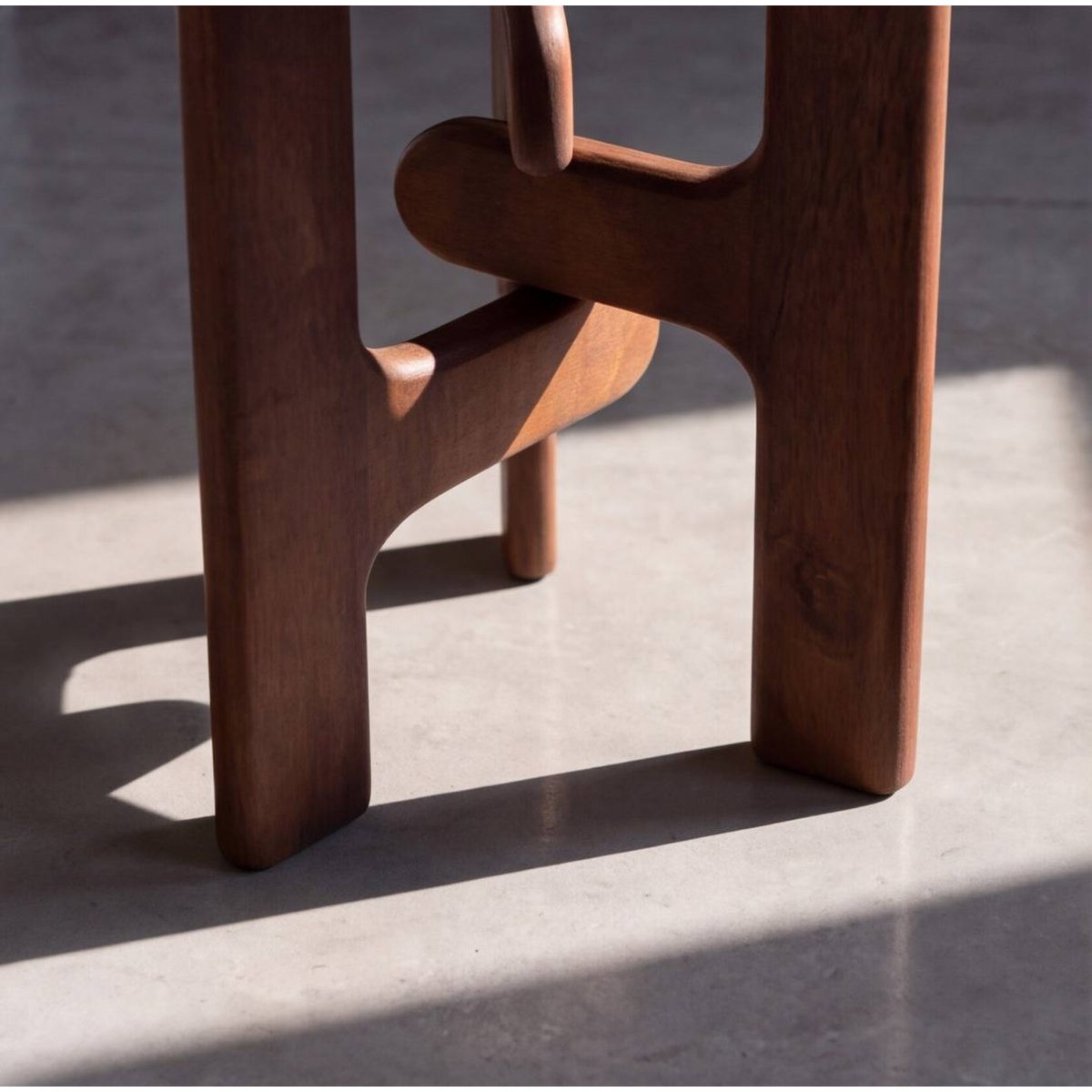 Tabouret en bois de manguier Mylae bois foncé, MADE IN MEUBLES
