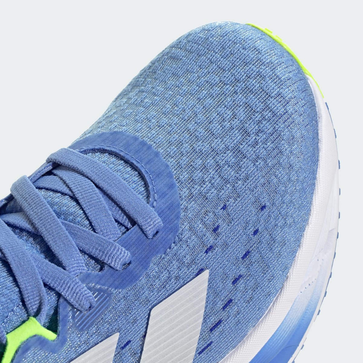 Chaussure De Running Adistar 4 blue / matte silver / crystal sky, adidas Performance