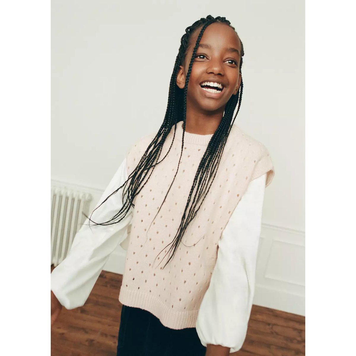 Gilet en maille ajourée avec nœuds ivoire, MANGO KIDS