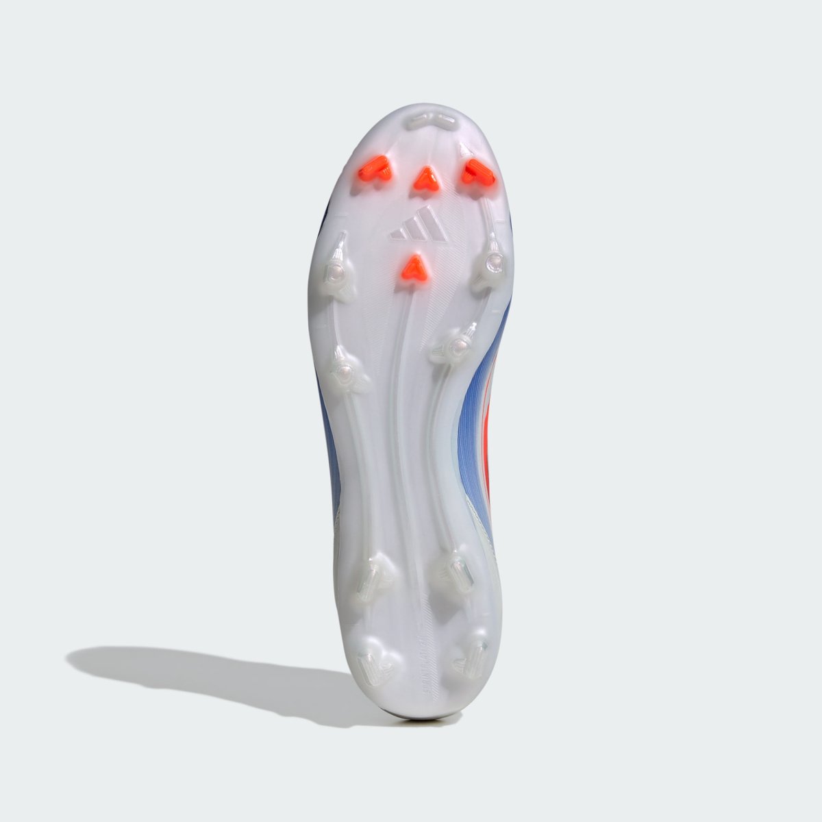 Chaussure F50 League terrain souple / multi-surfaces cloud white / solar red / lucid blue, adidas Performance
