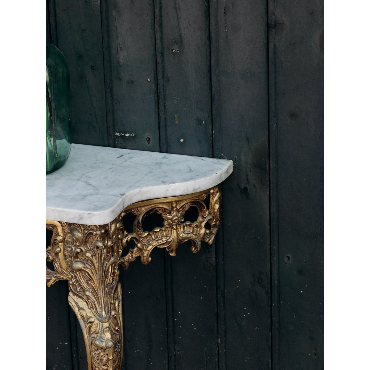 Console en bronze et marbre blanc Hanna N°1295 - Bon état doré, DEBONGOUT